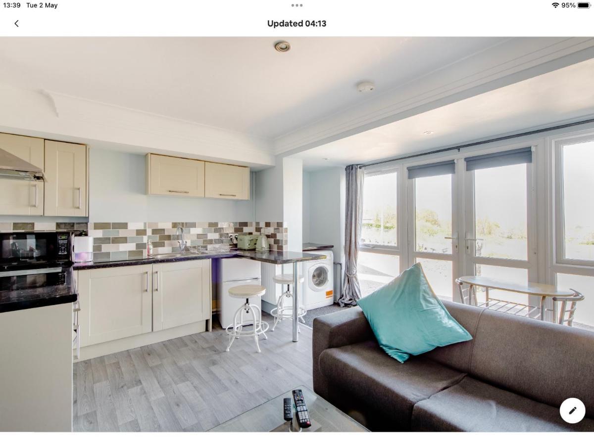 The Copthorne Apartment โคลวินเบย์ ภายนอก รูปภาพ